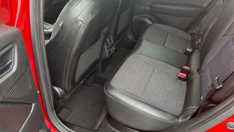 Renault Captur 1.6 E-Tech full hybrid 145 Rive Gauche 5dr Auto Hybrid Hatchback